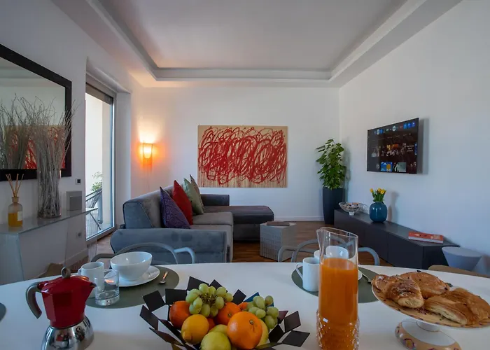 Апартаменты Pgrhome Riverside