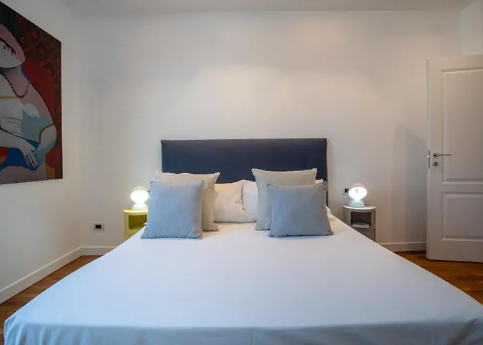 Pgrhome Riverside Апартаменты
