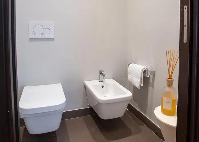 Pgrhome Riverside Апартаменты