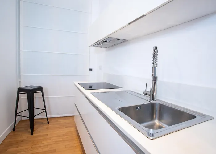 Pgrhome Riverside Апартаменты *